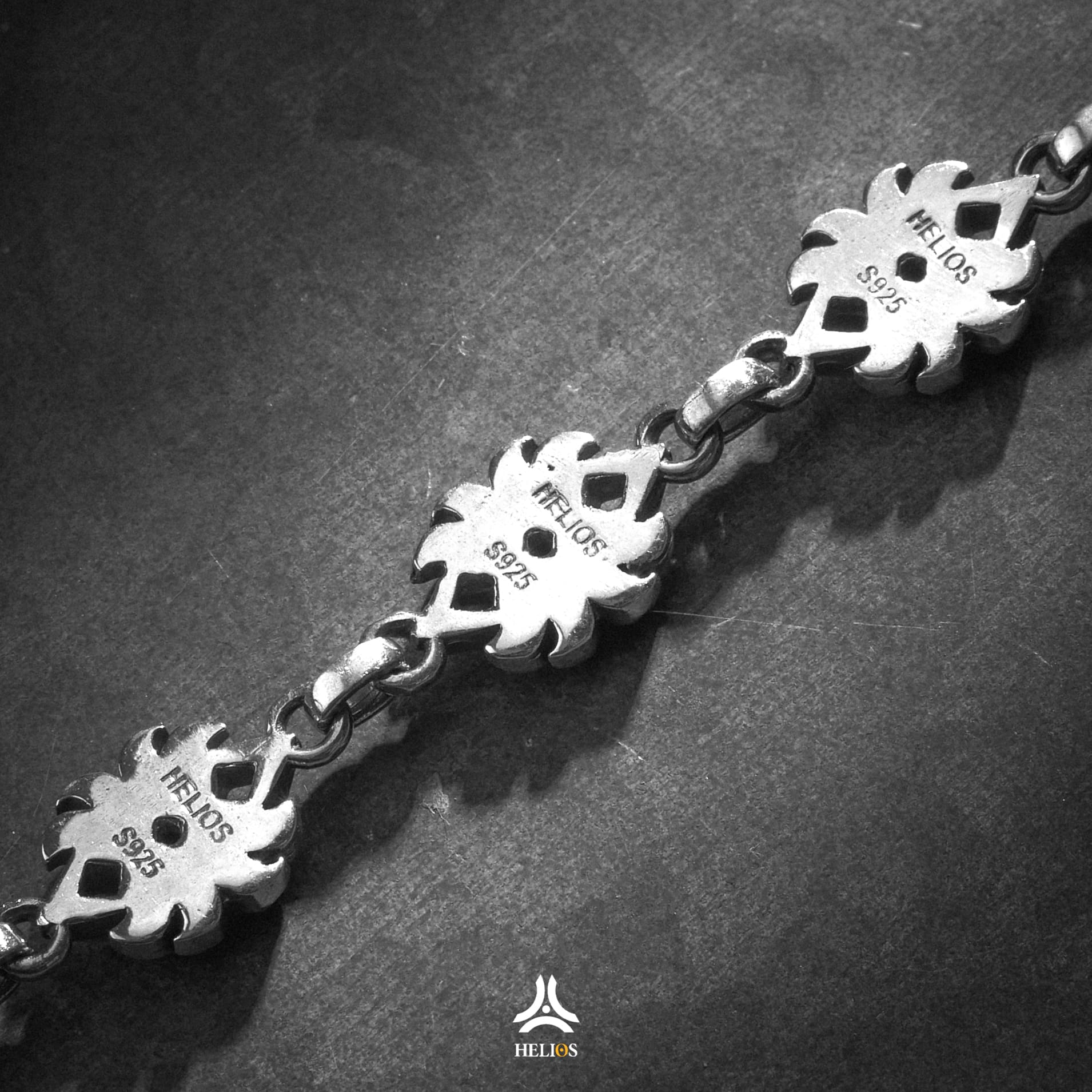 Lotus Entire - Image 7